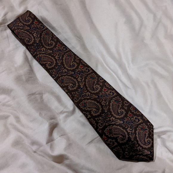Brown red and blue paisley tie - Picture 1 of 2